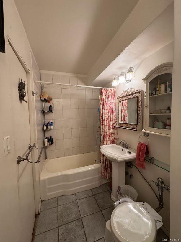 #9 photo, 52-40 39 Avenue, 皇后區 木邊 Woodside , NY 11377