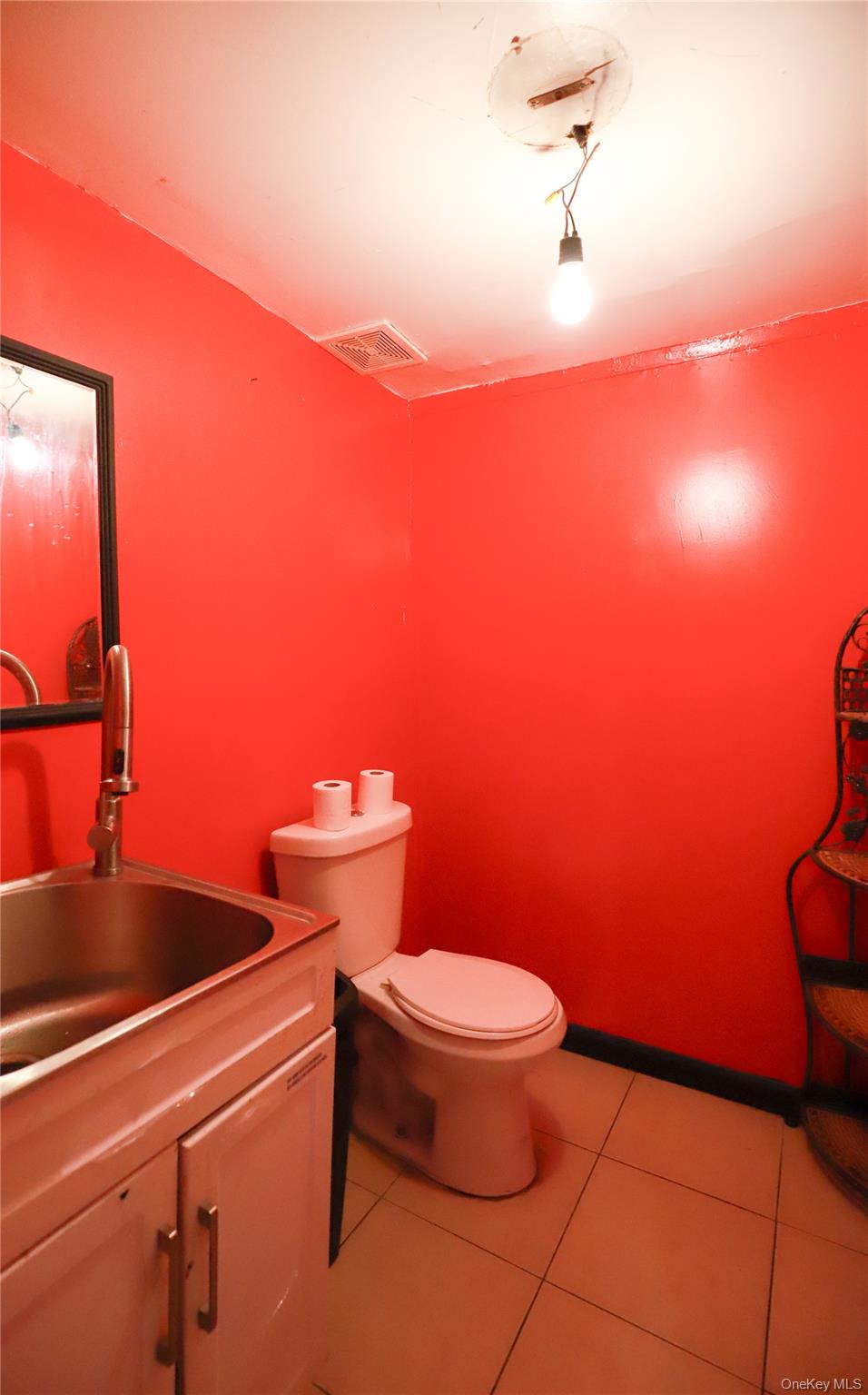 #5 photo, 2354 Pitkin Avenue, Brooklyn , NY 11207