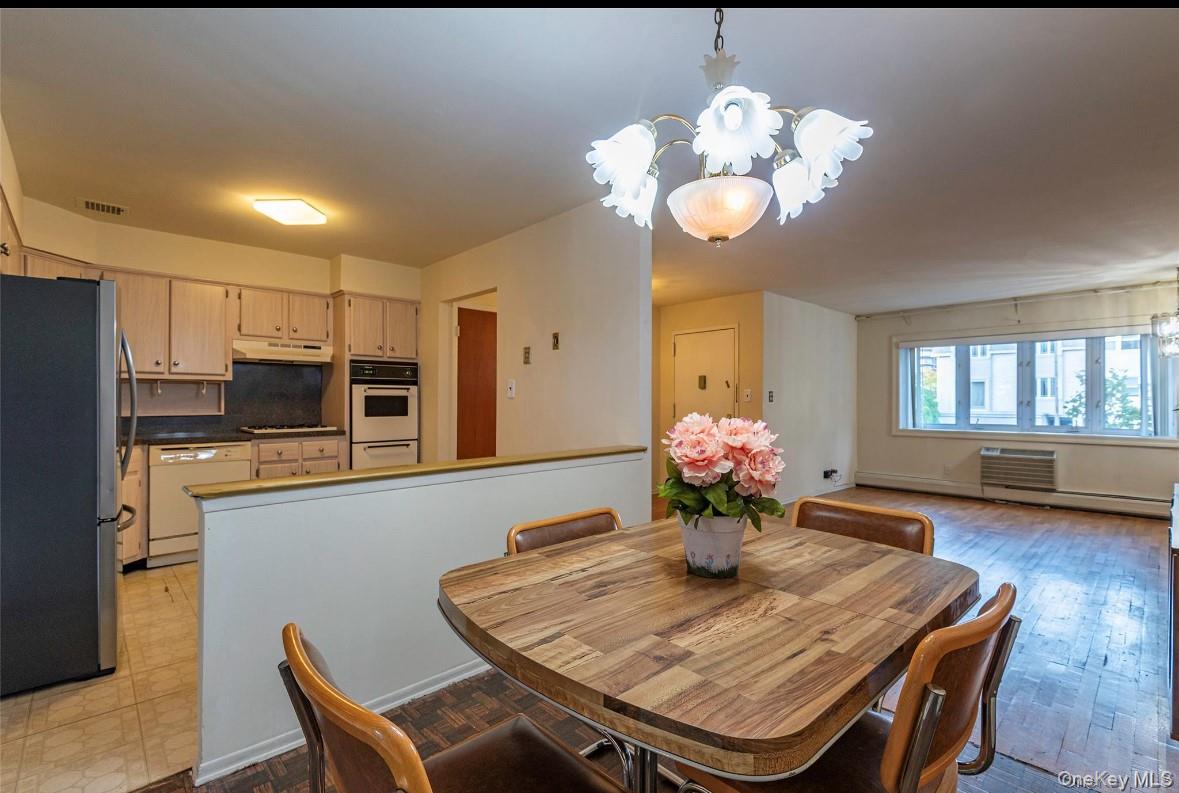 #2 photo, 18-16 Bell Boulevard, Bayside , NY 11360