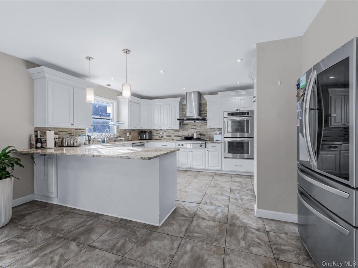 #7 photo, 217-32 Corbett Road, Bayside , NY 11361