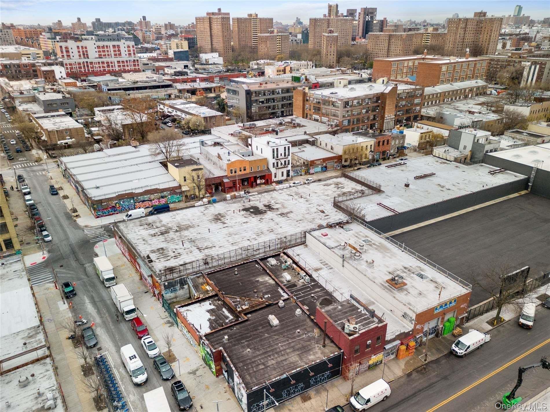 #15 photo, 310 Johnson Avenue, Brooklyn , NY 11206