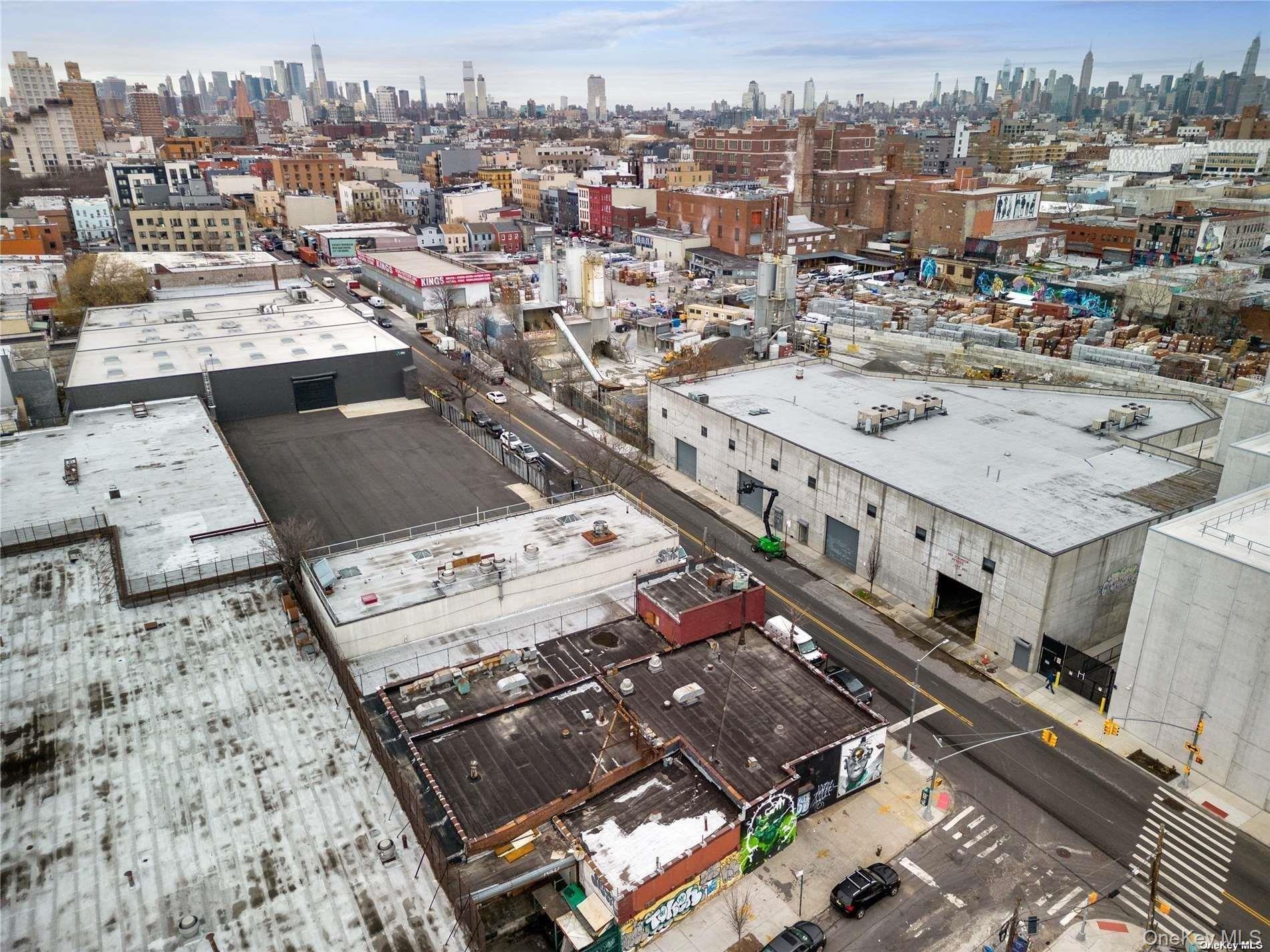 #17 photo, 310 Johnson Avenue, Brooklyn , NY 11206