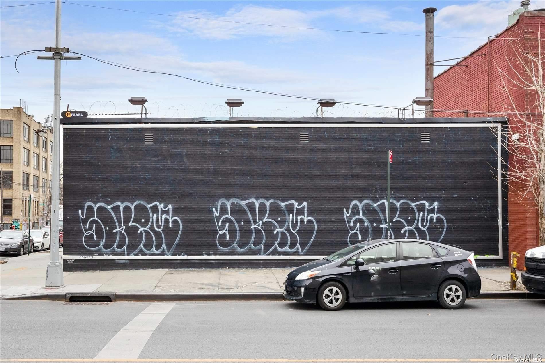 #5 photo, 310 Johnson Avenue, Brooklyn , NY 11206