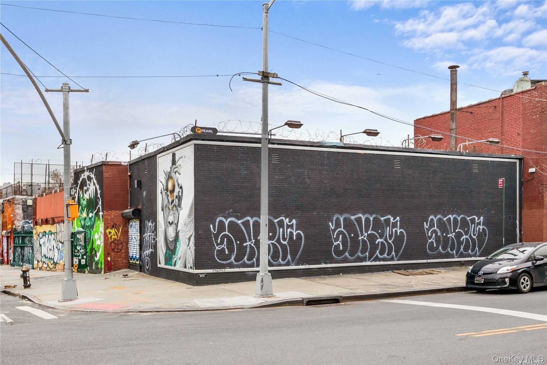 #6 photo, 310 Johnson Avenue, Brooklyn , NY 11206