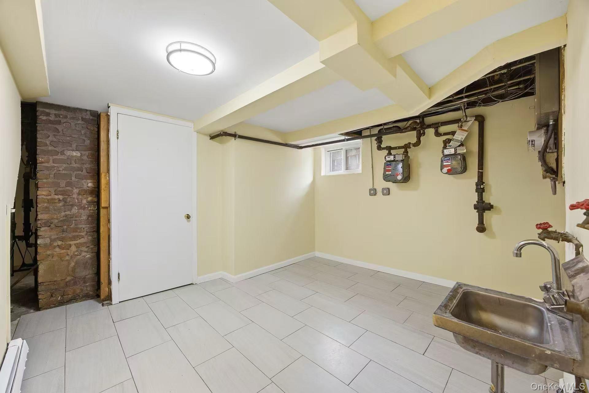 #13 photo, 211-14 46th Avenue, Bayside , NY 11361