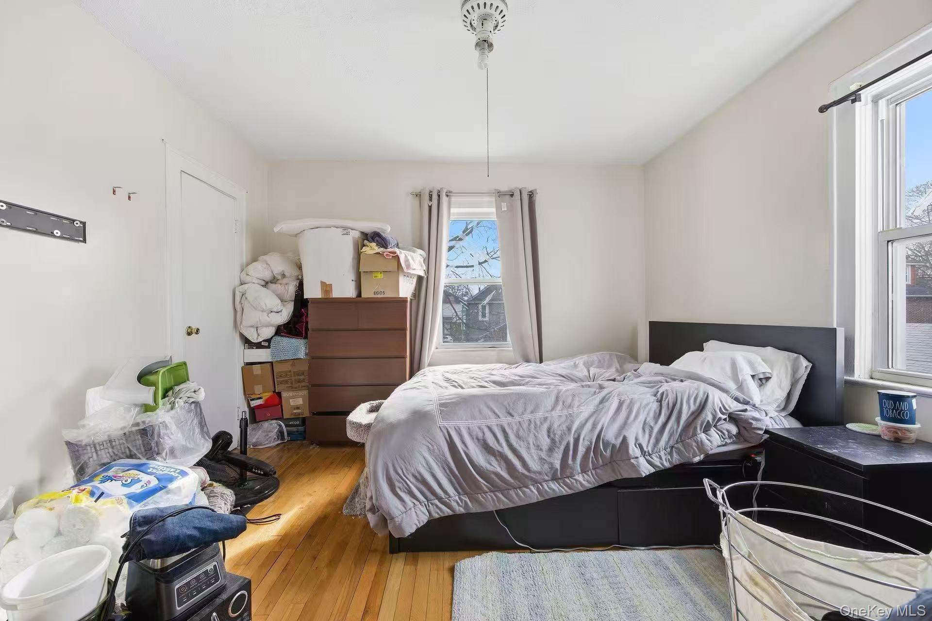 #3 photo, 211-14 46th Avenue, Bayside , NY 11361