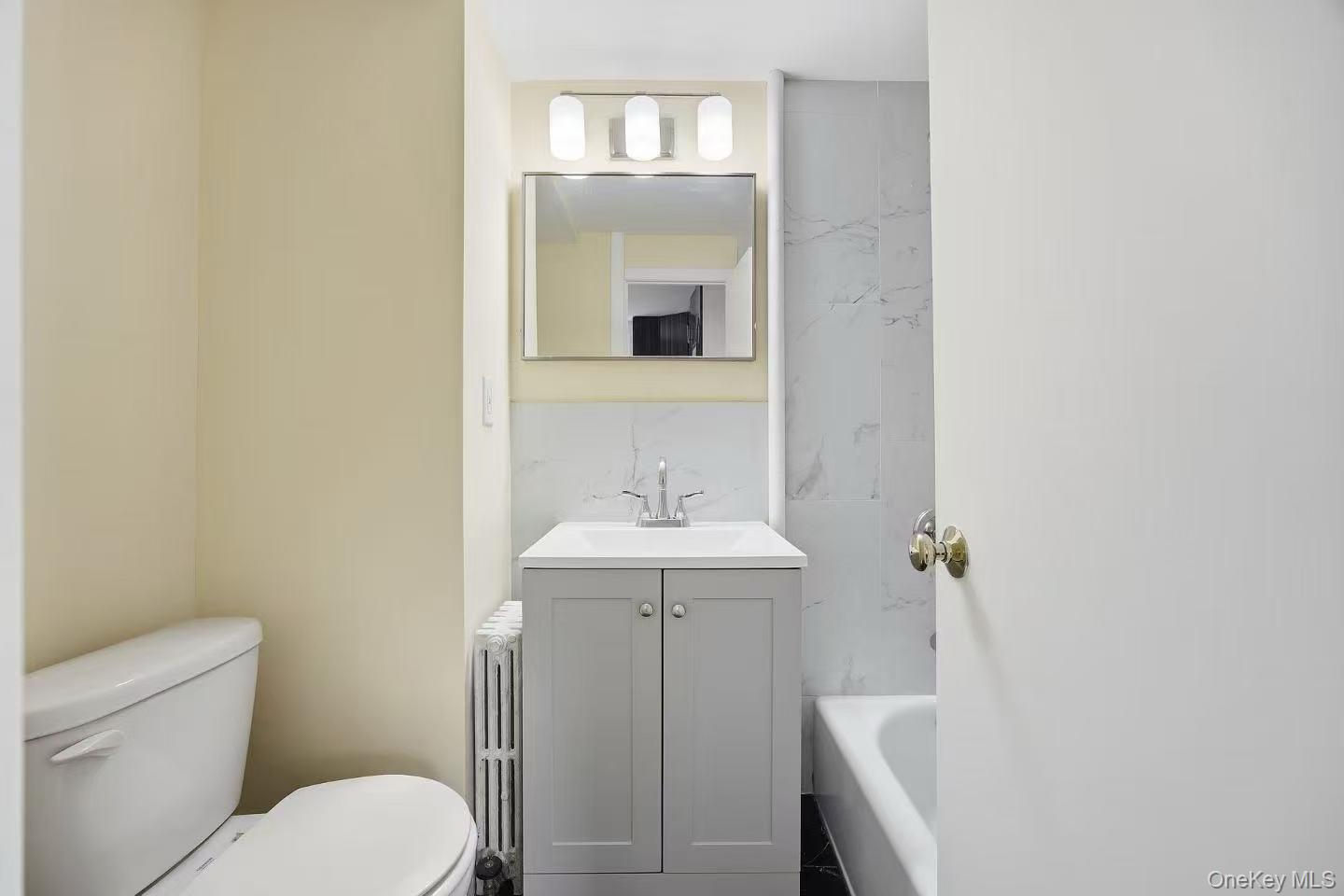 #6 photo, 211-14 46th Avenue, Bayside , NY 11361