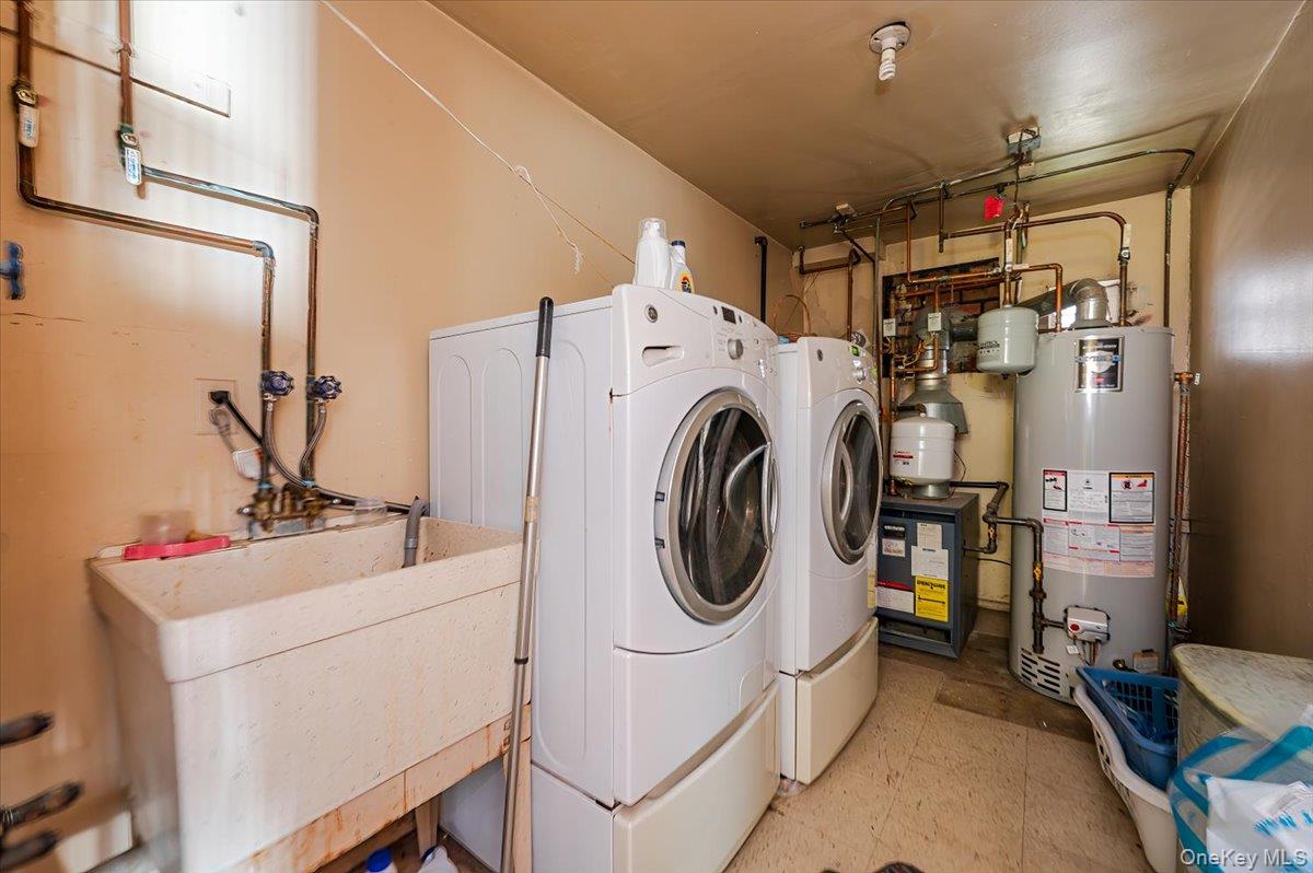 #18 photo, 212 Lakeview Avenue, Malverne , NY 11565