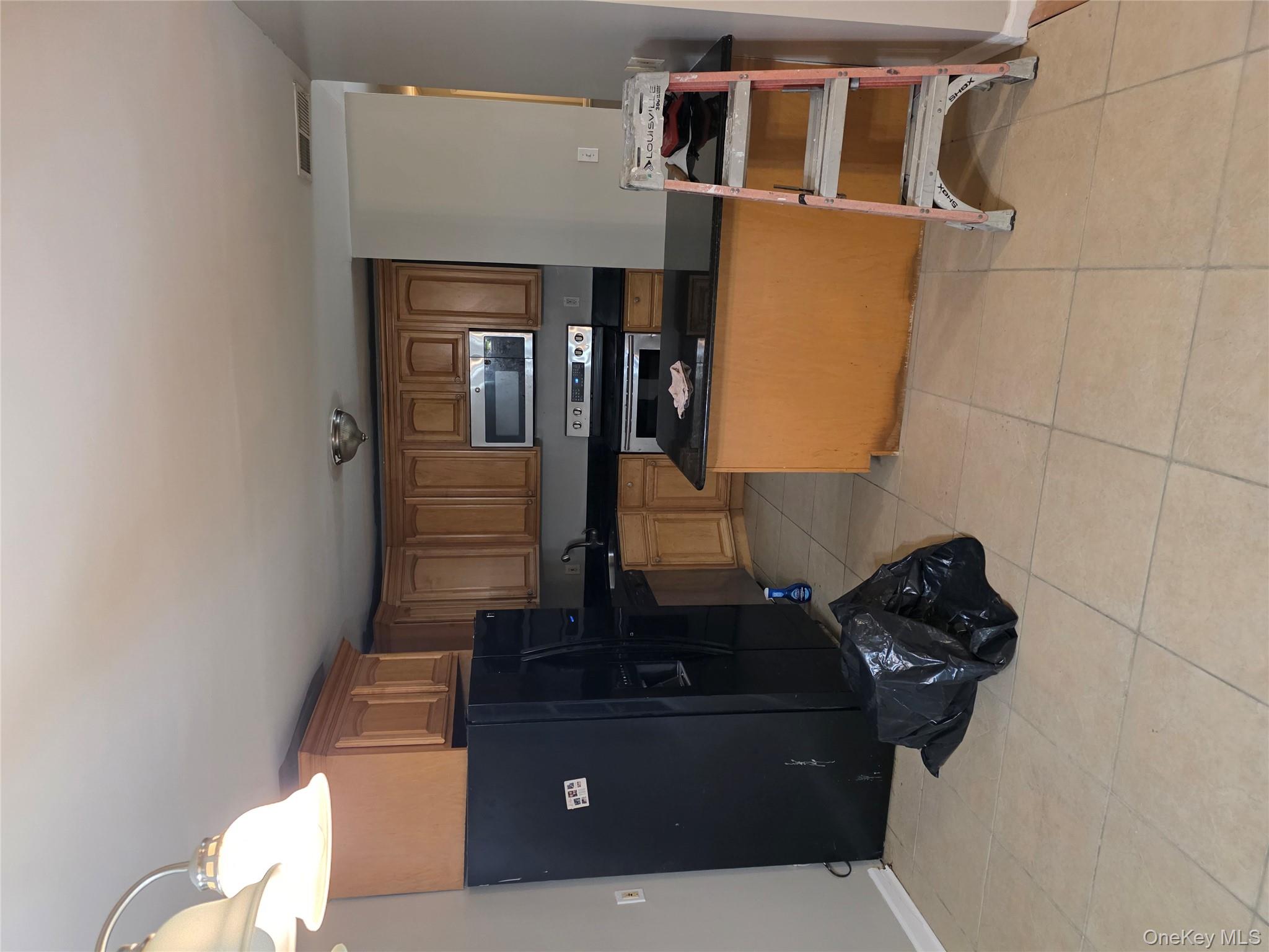 #5 photo, 22 Woodland Street, Lake Ronkonkoma , NY 11779