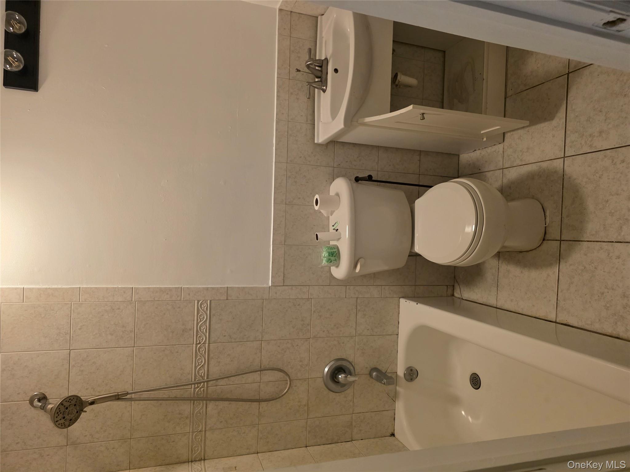 #7 photo, 22 Woodland Street, Lake Ronkonkoma , NY 11779