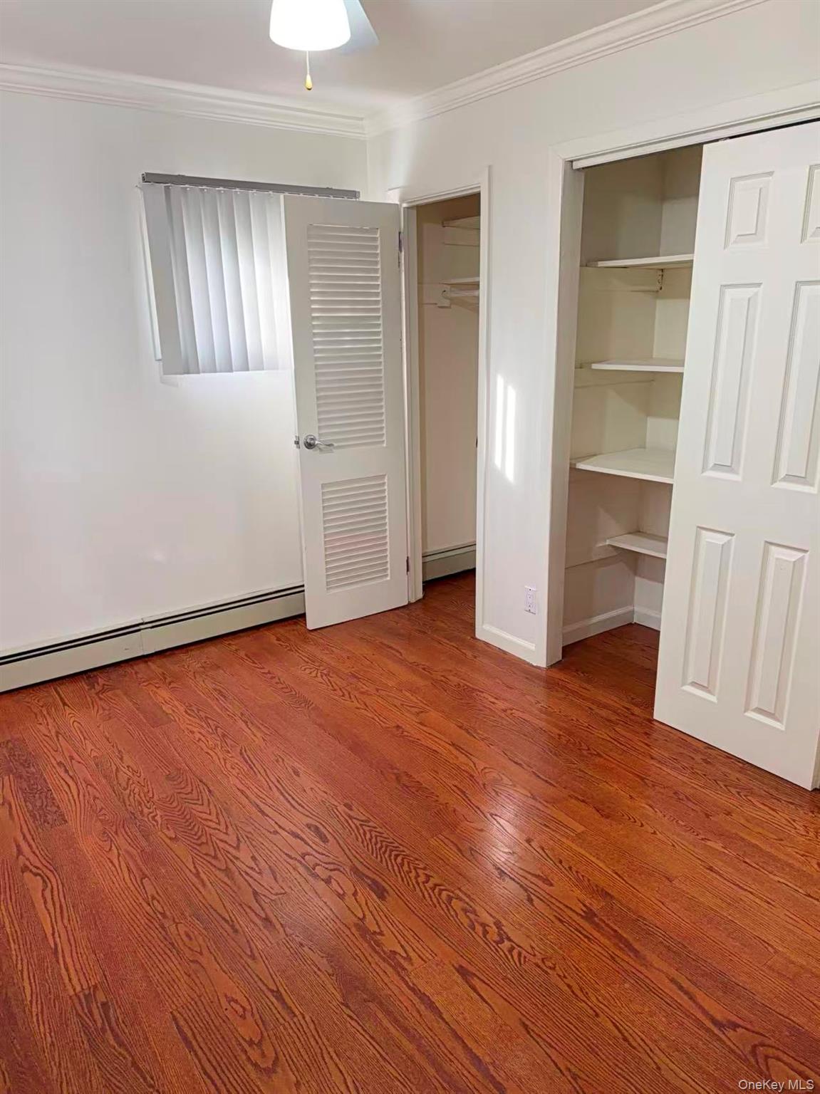 #6 photo, 10 The Spur, Syosset , NY 11791