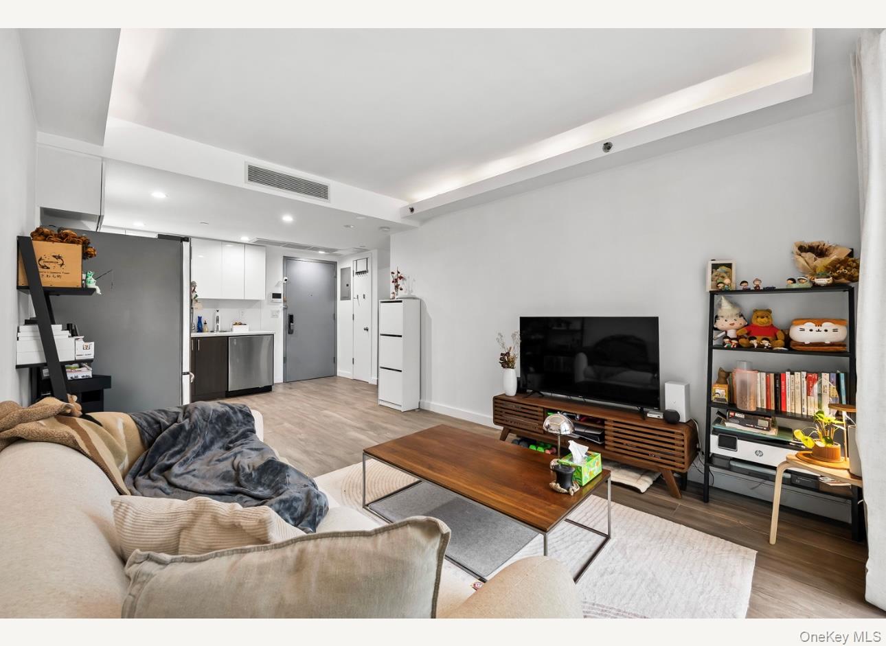 #7 photo, 97-45 63 Drive Unit #6A, 皇后区 雷哥公园 Rego Park , NY 11374