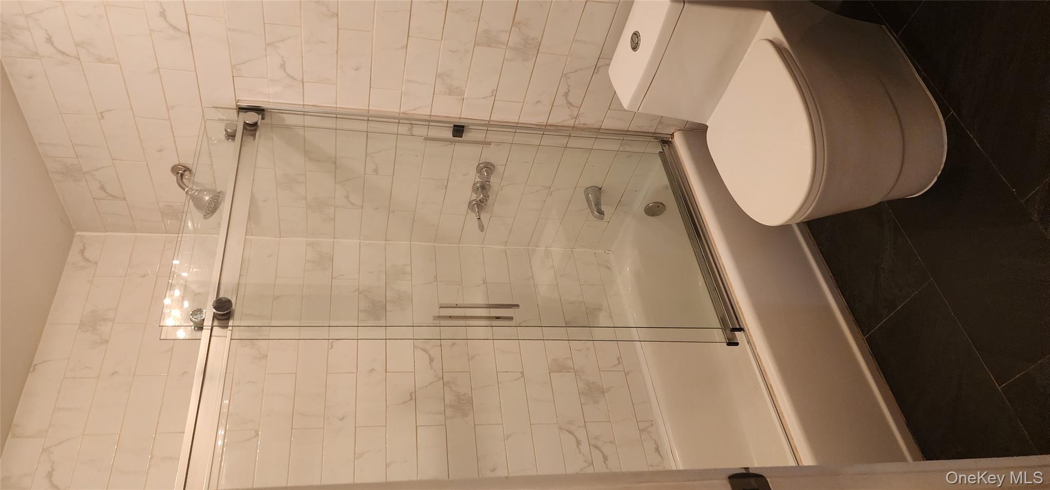 #5 photo, 452 Linwood Street, Brooklyn , NY 11208