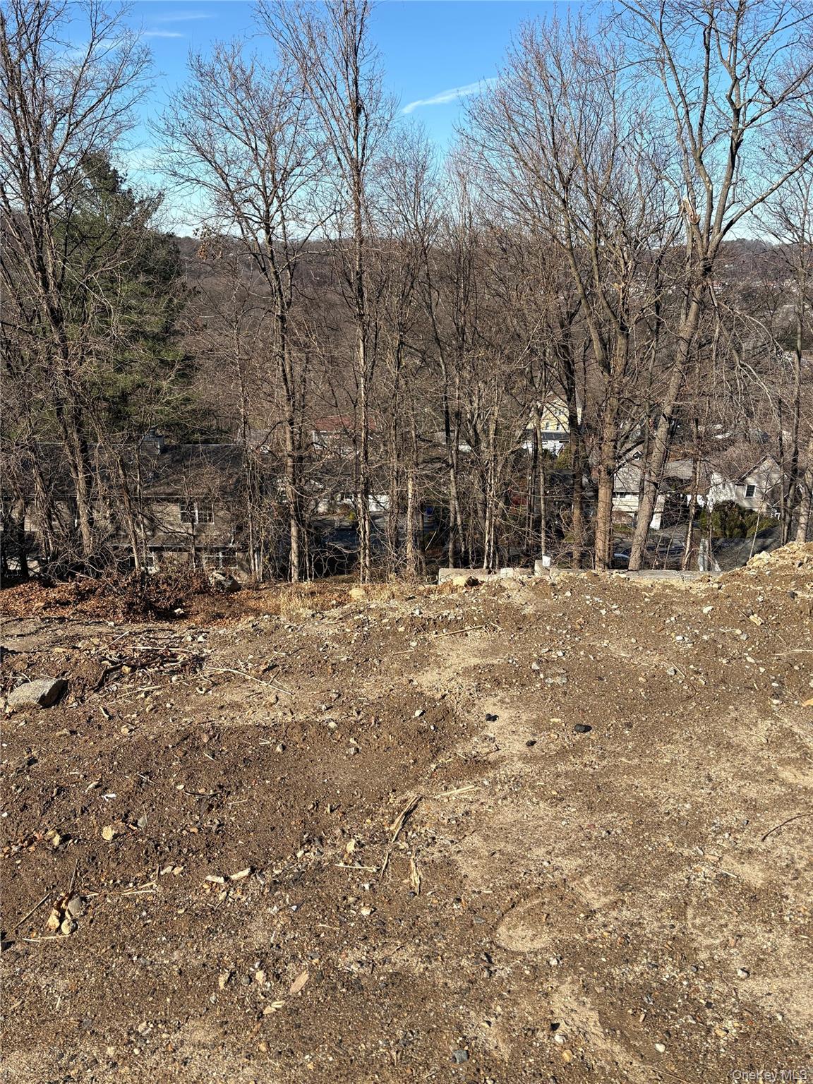 #3 photo, 775 Linda Avenue, Thornwood , NY 10594