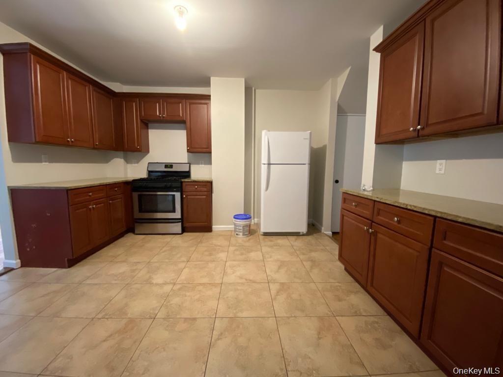 #4 photo, 97 Gurnee Avenue, Haverstraw , NY 10927