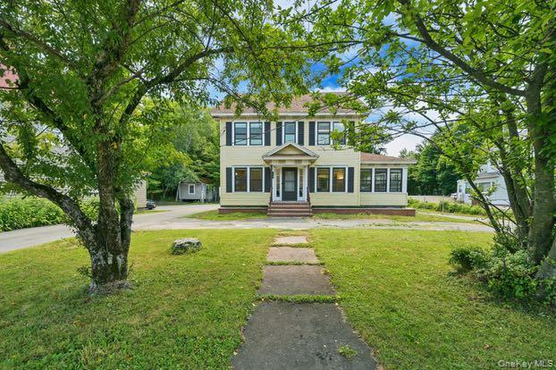 #2 photo, 541 Broadway, Monticello , NY 12701