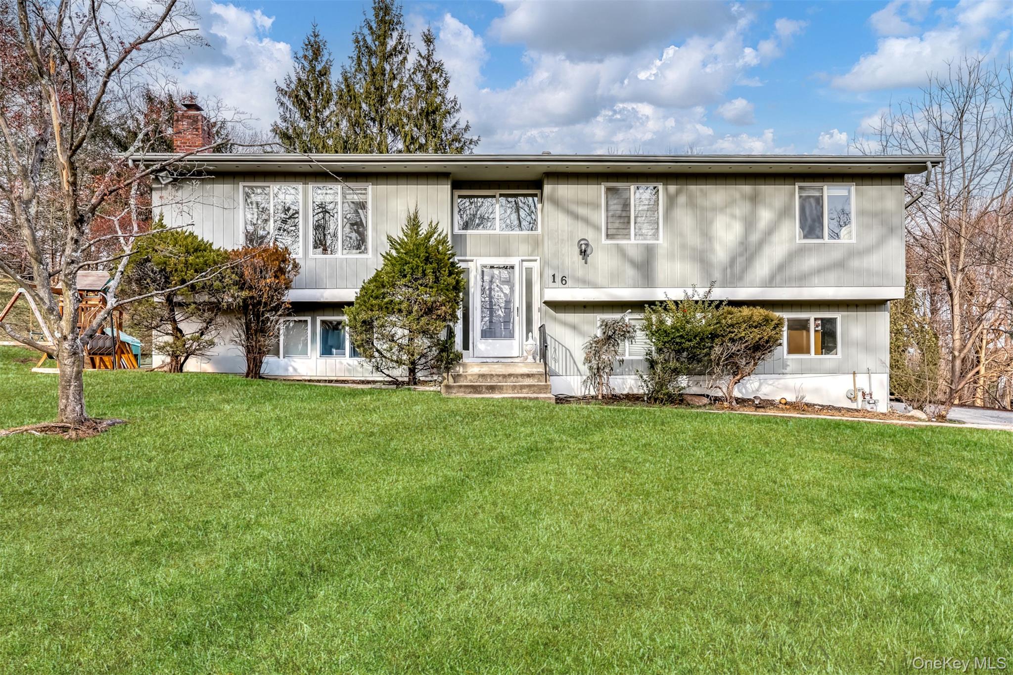 #1 photo, 16 Old Pomona Road, Suffern , NY 10901