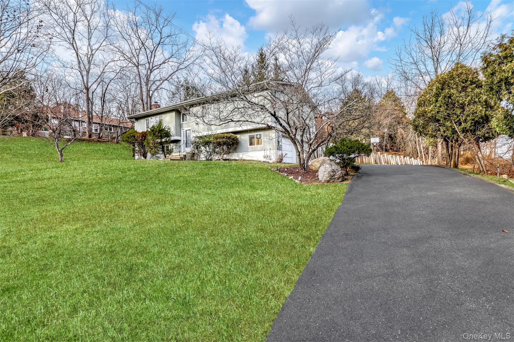 #2 photo, 16 Old Pomona Road, Suffern , NY 10901