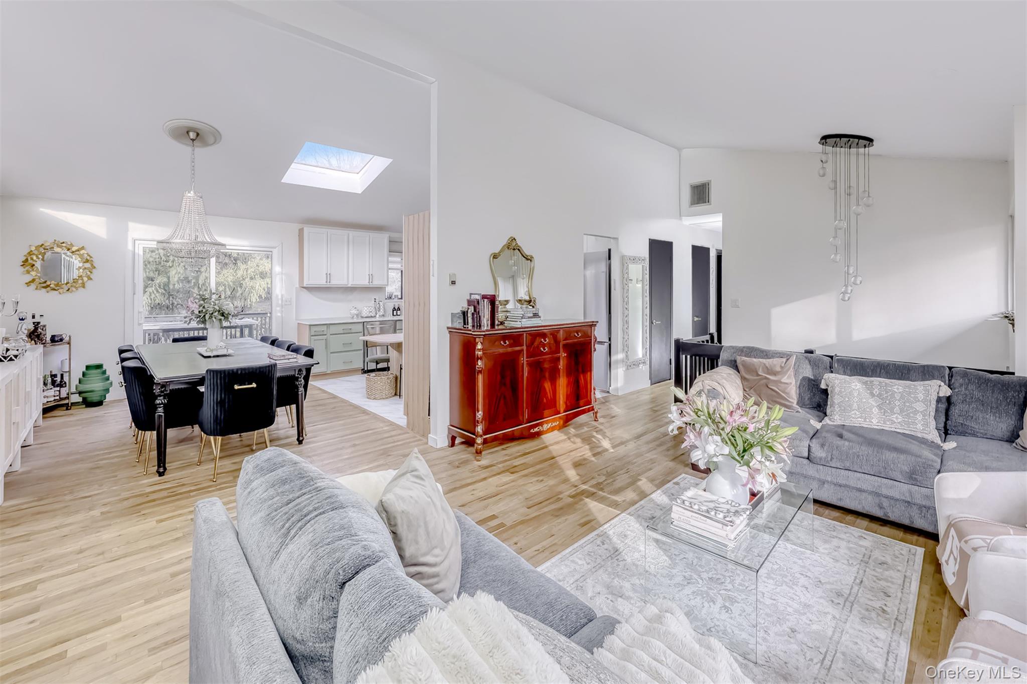 #4 photo, 16 Old Pomona Road, Suffern , NY 10901