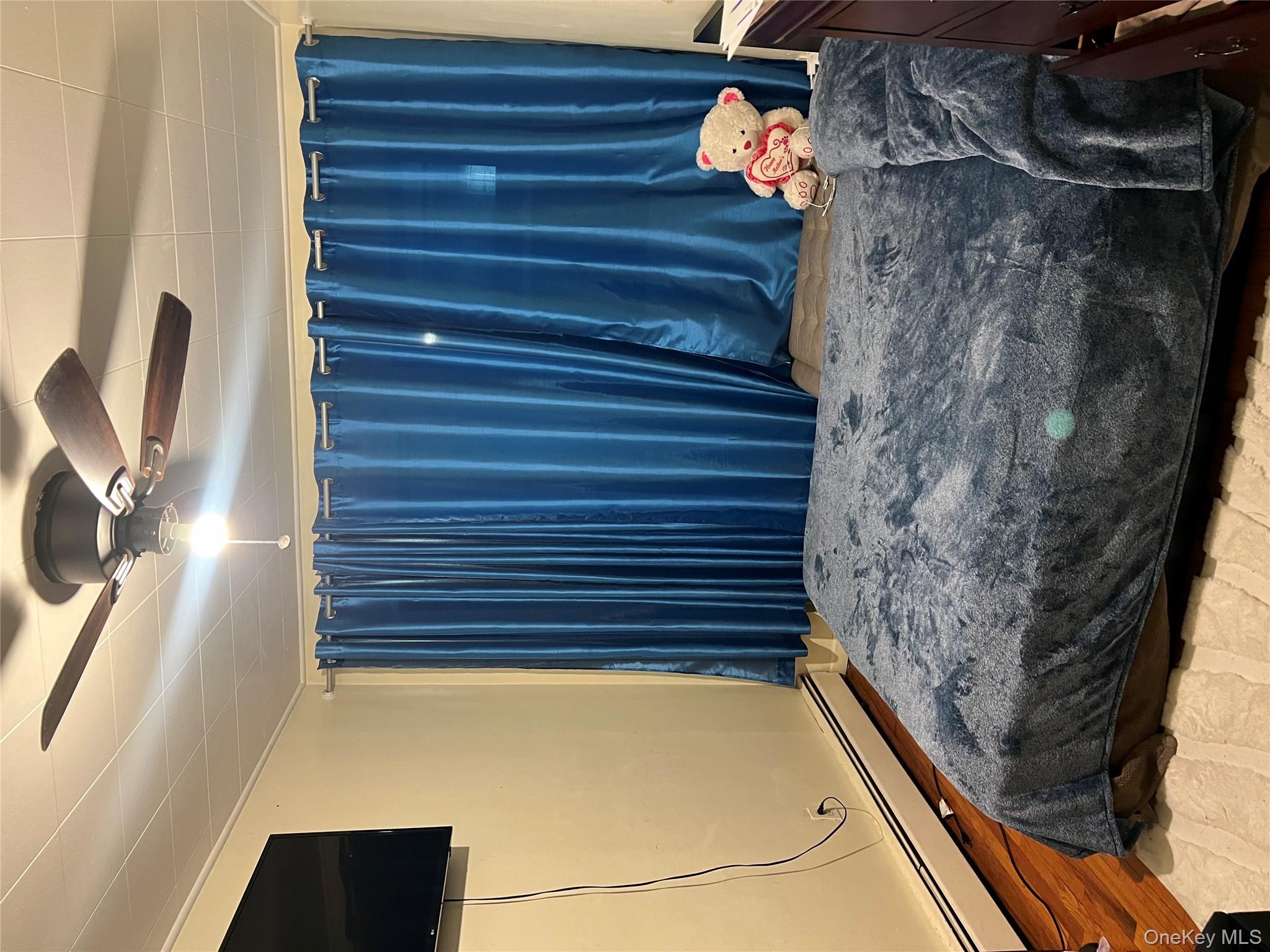 #3 photo, 1461 E 233rd Street, Bronx , NY 10466