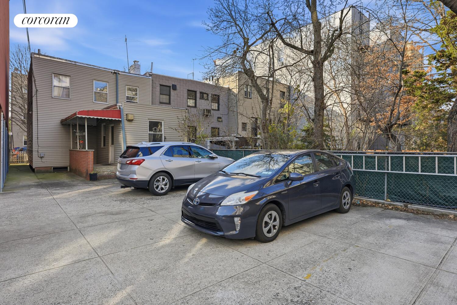 #8 photo, 30 NEWEL Street, Greenpoint , NY 11222