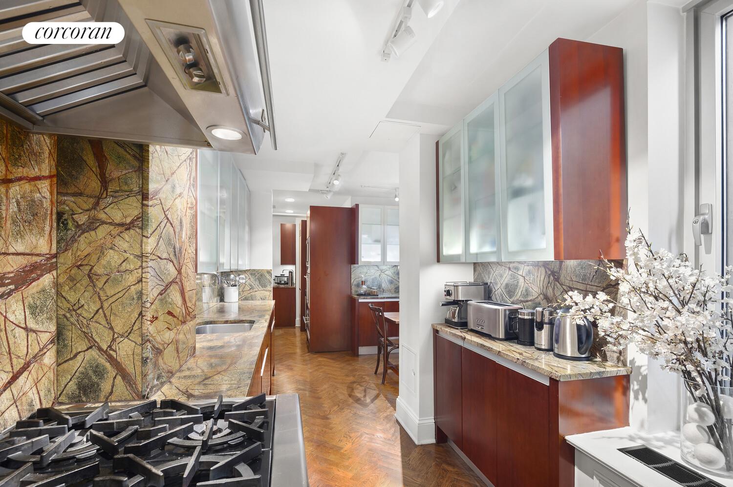 #11 photo, 1200 5TH Avenue, East Harlem , NY 10029