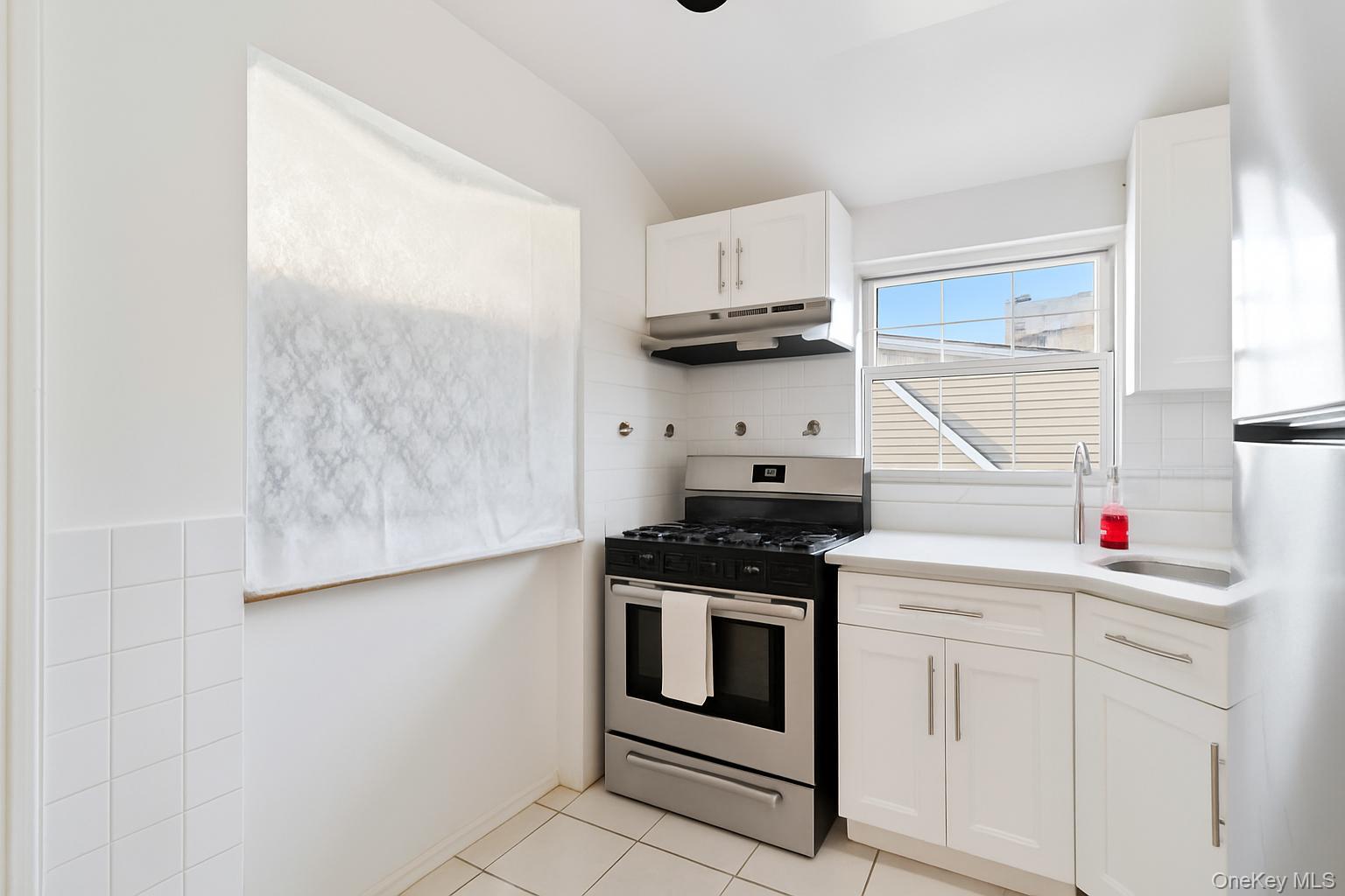 #19 photo, 23-15 100th Street, East Elmhurst , NY 11369