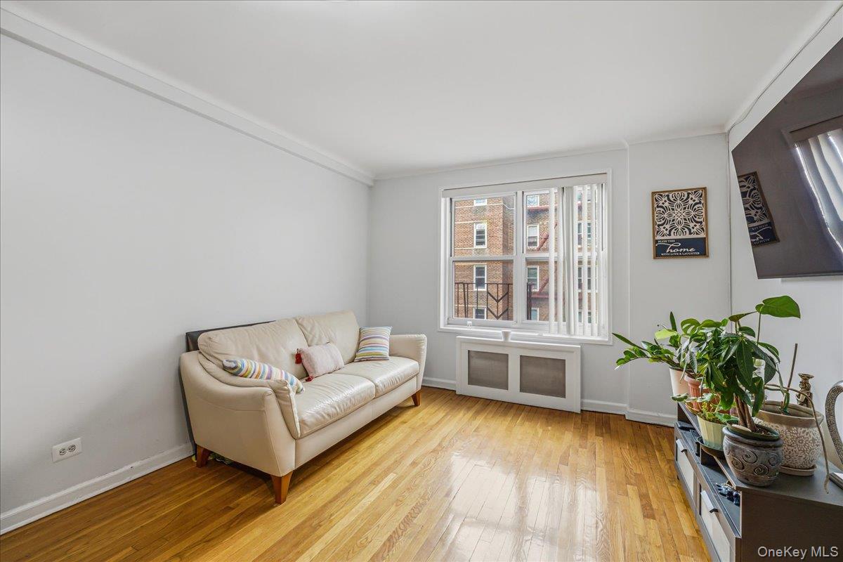 #7 photo, 64-11 99 Street, Rego Park , NY 11374