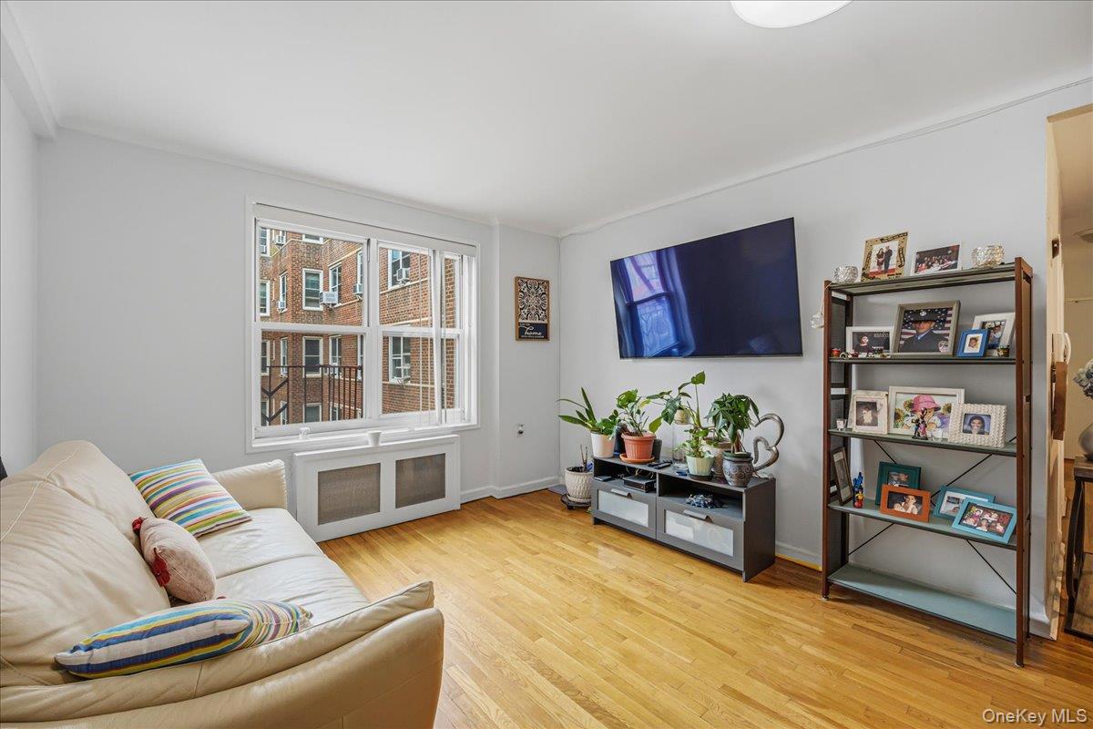 #8 photo, 64-11 99 Street, Rego Park , NY 11374