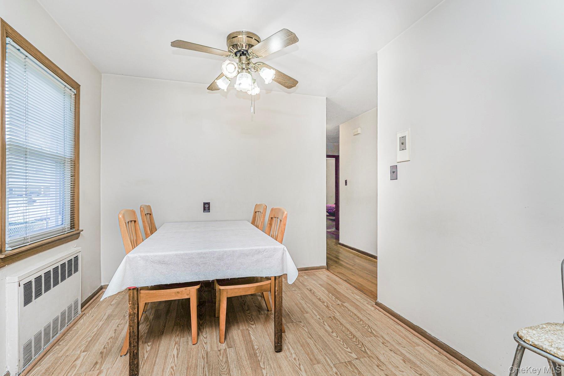 #7 photo, 188 Evergreen Avenue, Staten Island , NY 10305