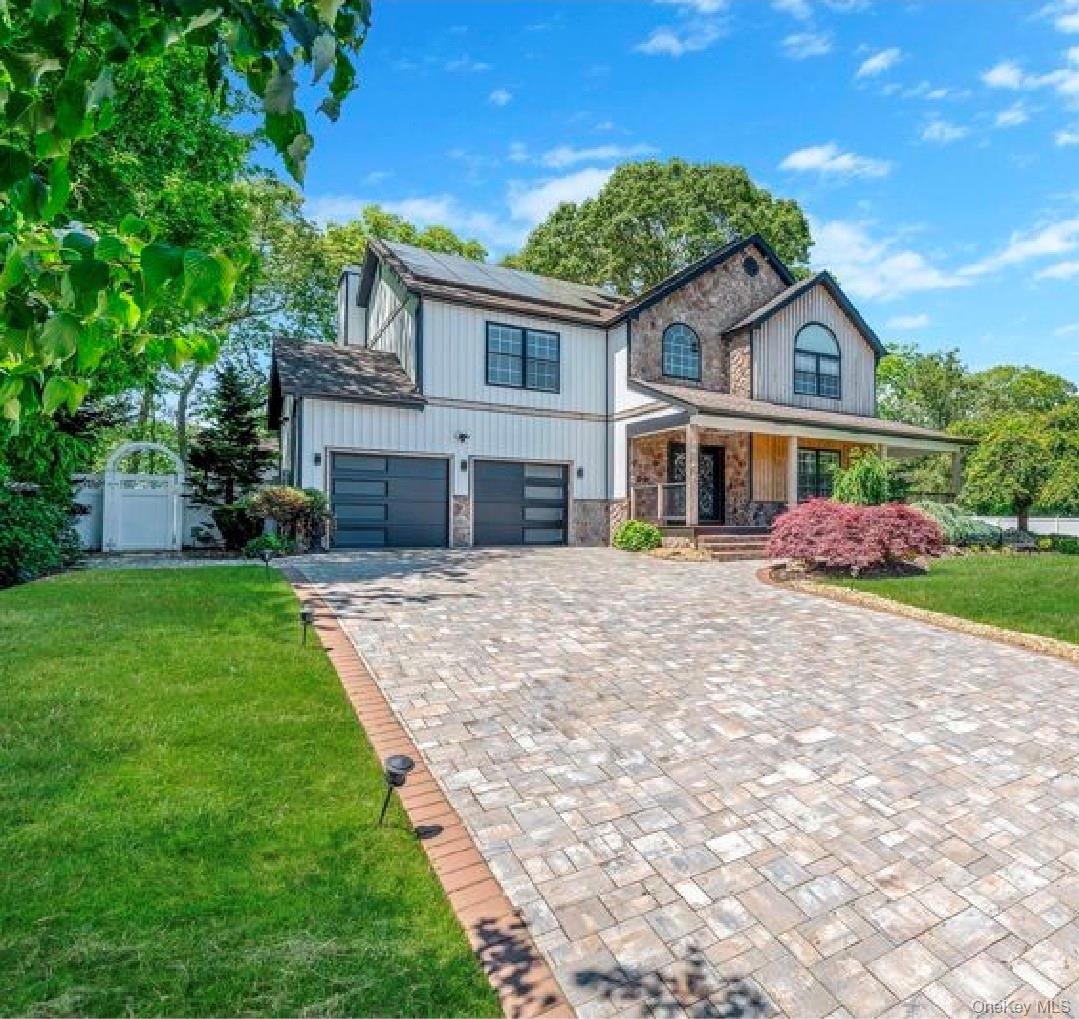 #1 photo, 8 Hamilton Place, Lake Grove , NY 11755