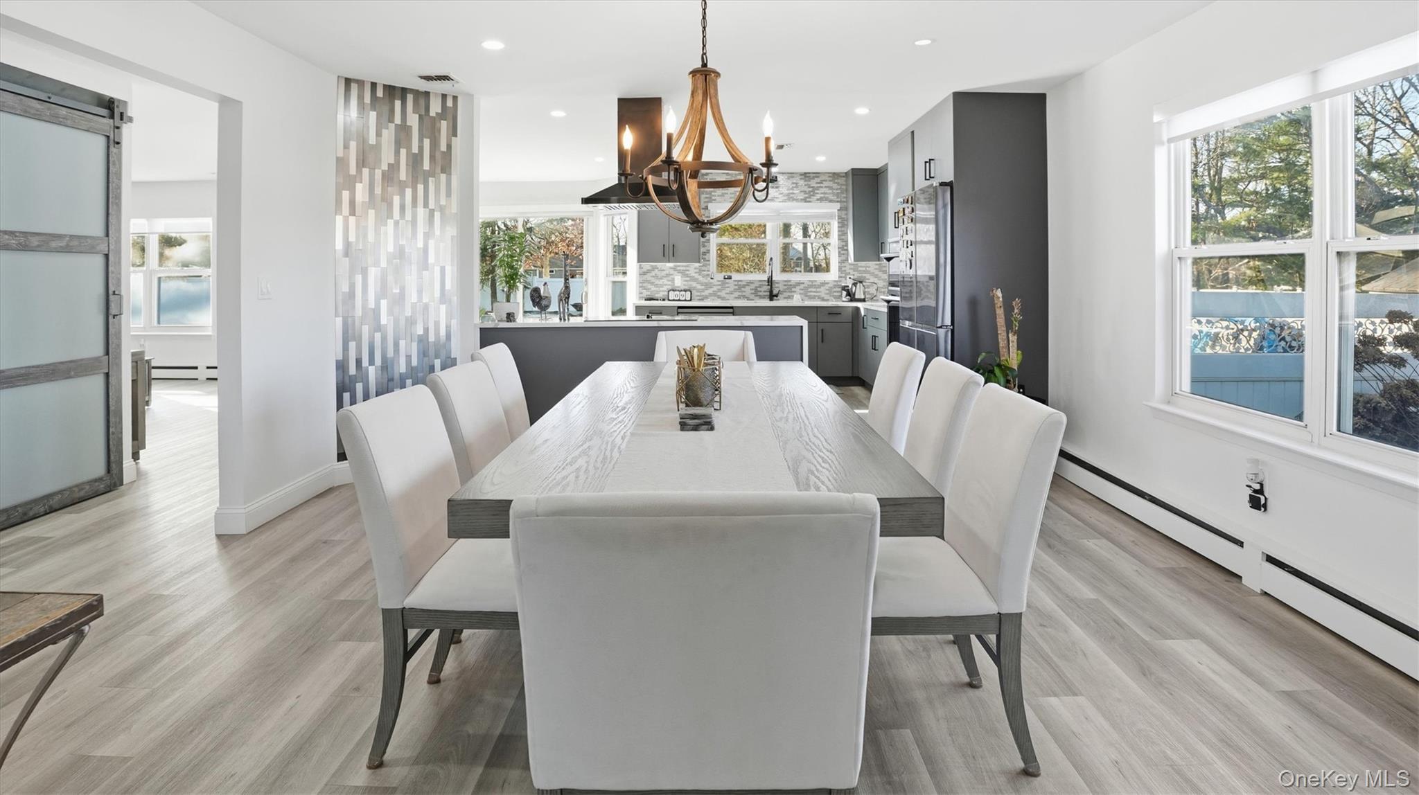 #17 photo, 8 Hamilton Place, Lake Grove , NY 11755