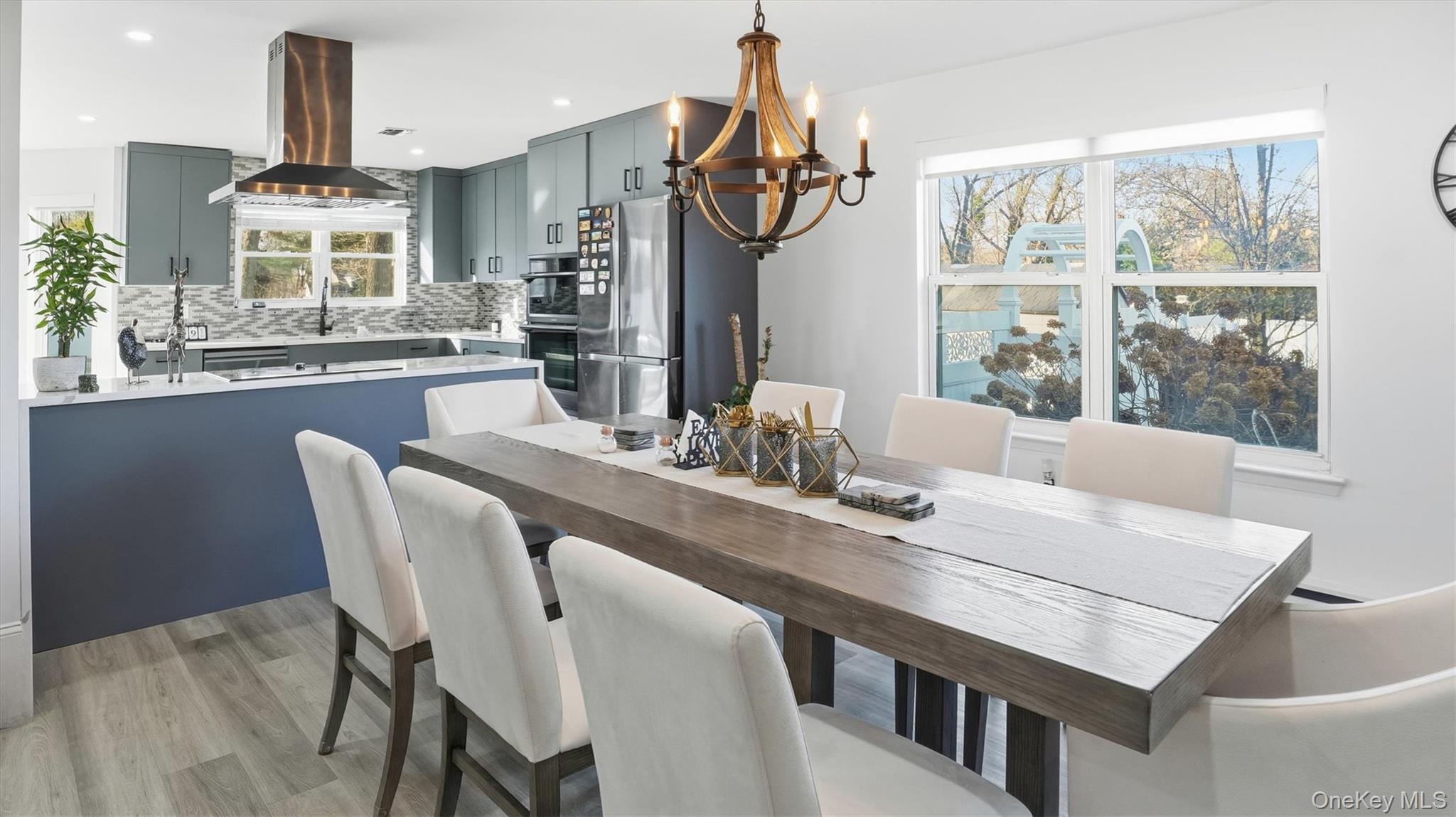 #19 photo, 8 Hamilton Place, Lake Grove , NY 11755