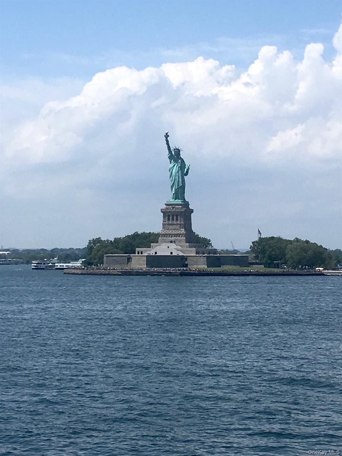 #11 photo, 171 Van Buren St, Staten Island , NY 10301