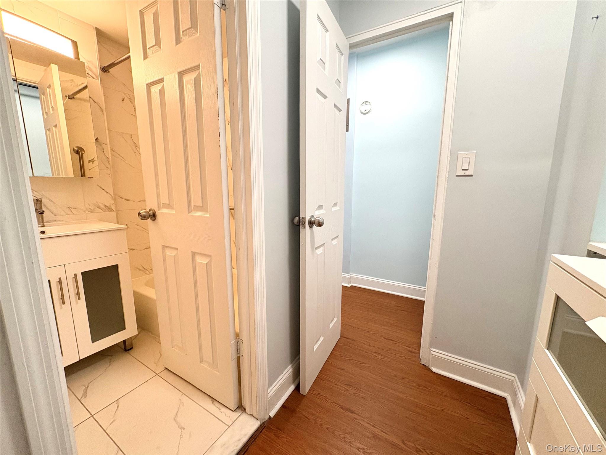 #19 photo, 61-15 97th Street, Rego Park , NY 11374