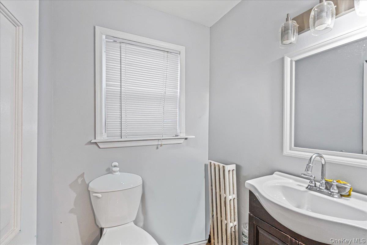 #12 photo, 99-46 163rd Drive, Howard Beach , NY 11414