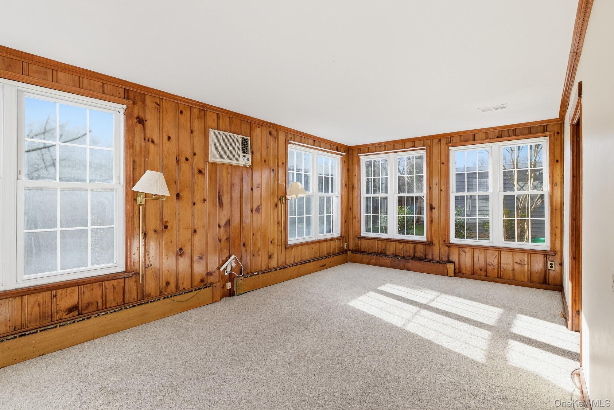 #5 photo, 58 Dartmouth Street, Garden City , NY 11530