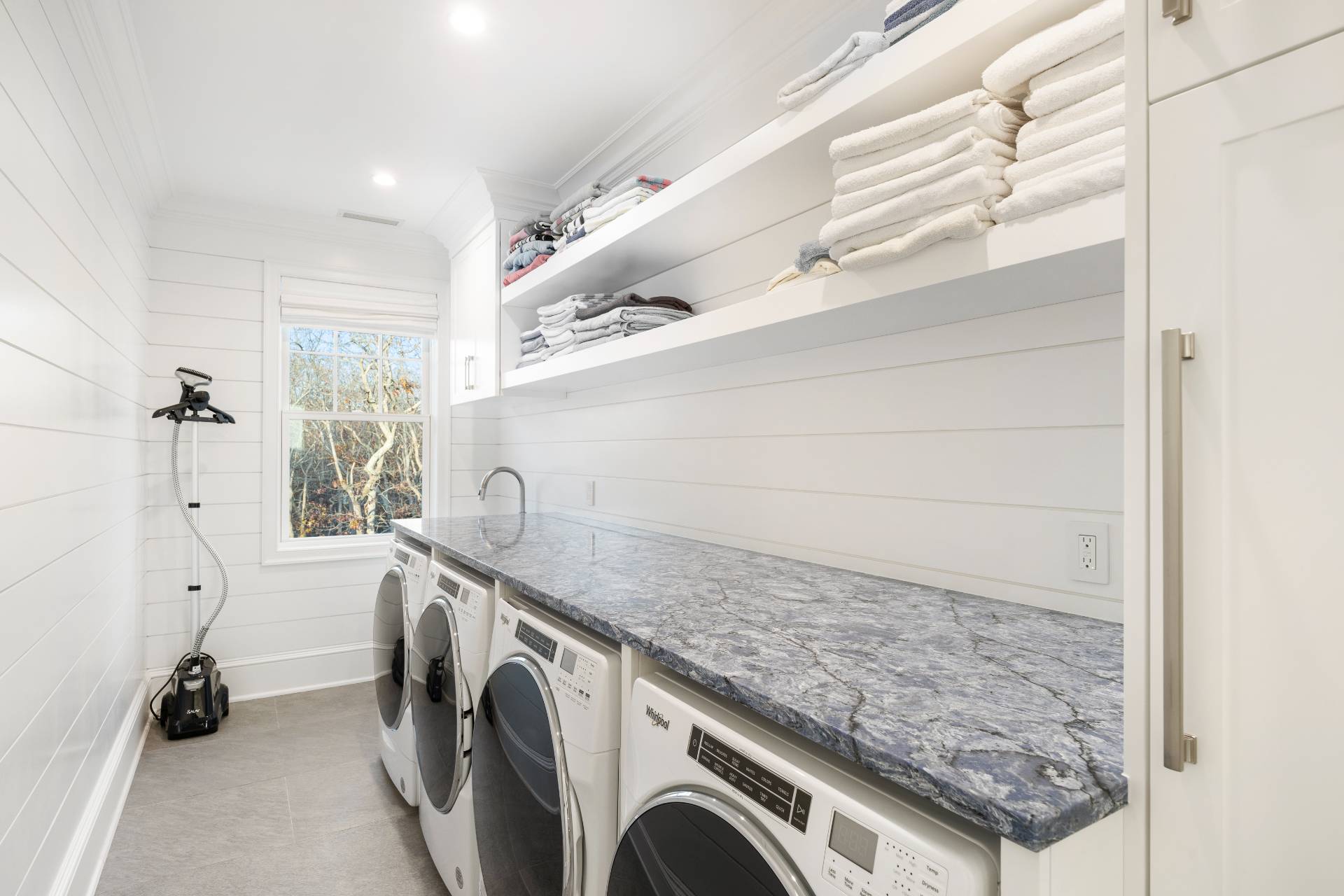 #17 photo, 10 Holly Street, Montauk , NY 11954