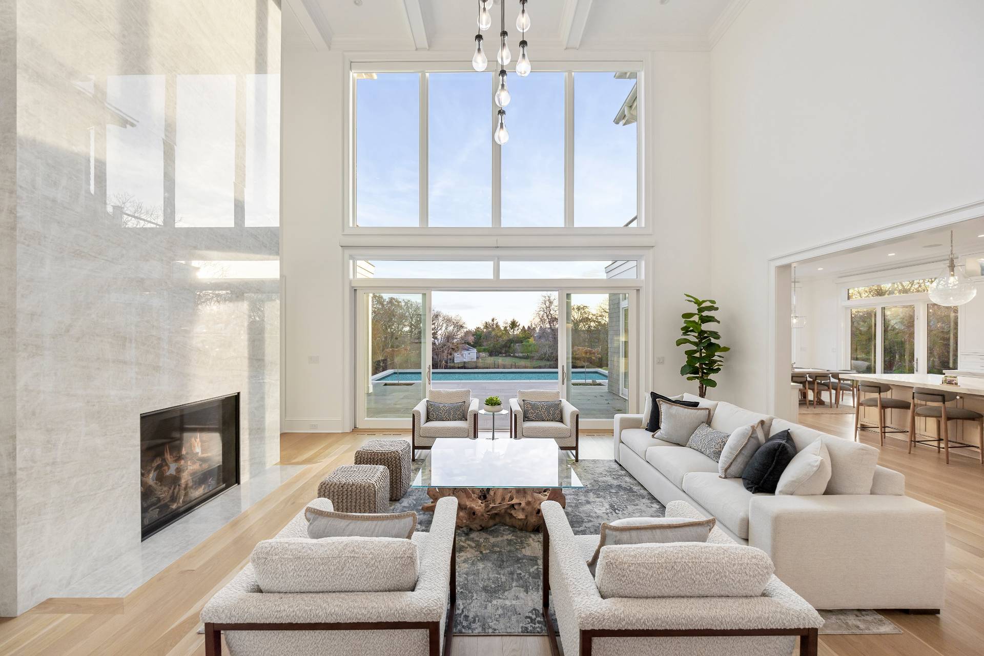 #2 photo, 10 Holly Street, Montauk , NY 11954