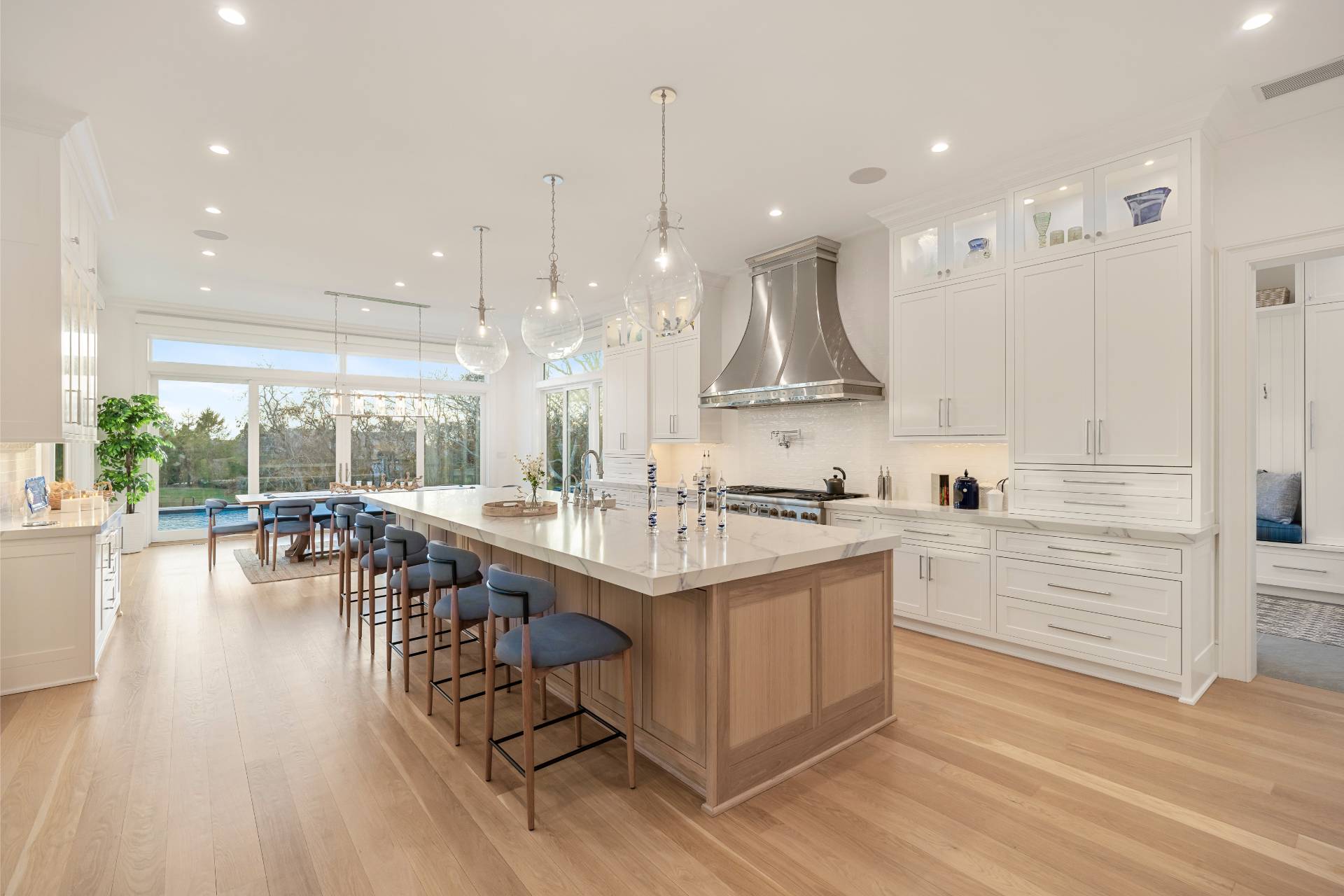 #5 photo, 10 Holly Street, Montauk , NY 11954