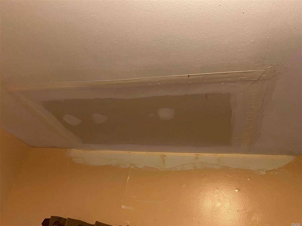 #10 photo, 110-03 Guy Brewer Blvd, #40, Jamaica , NY 11433