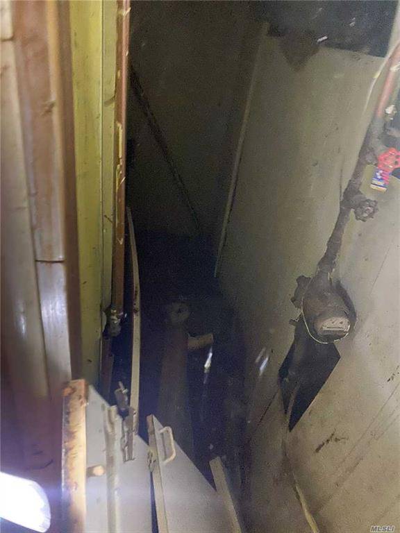 #24 photo, 110-03 Guy Brewer Blvd, #40, Jamaica , NY 11433