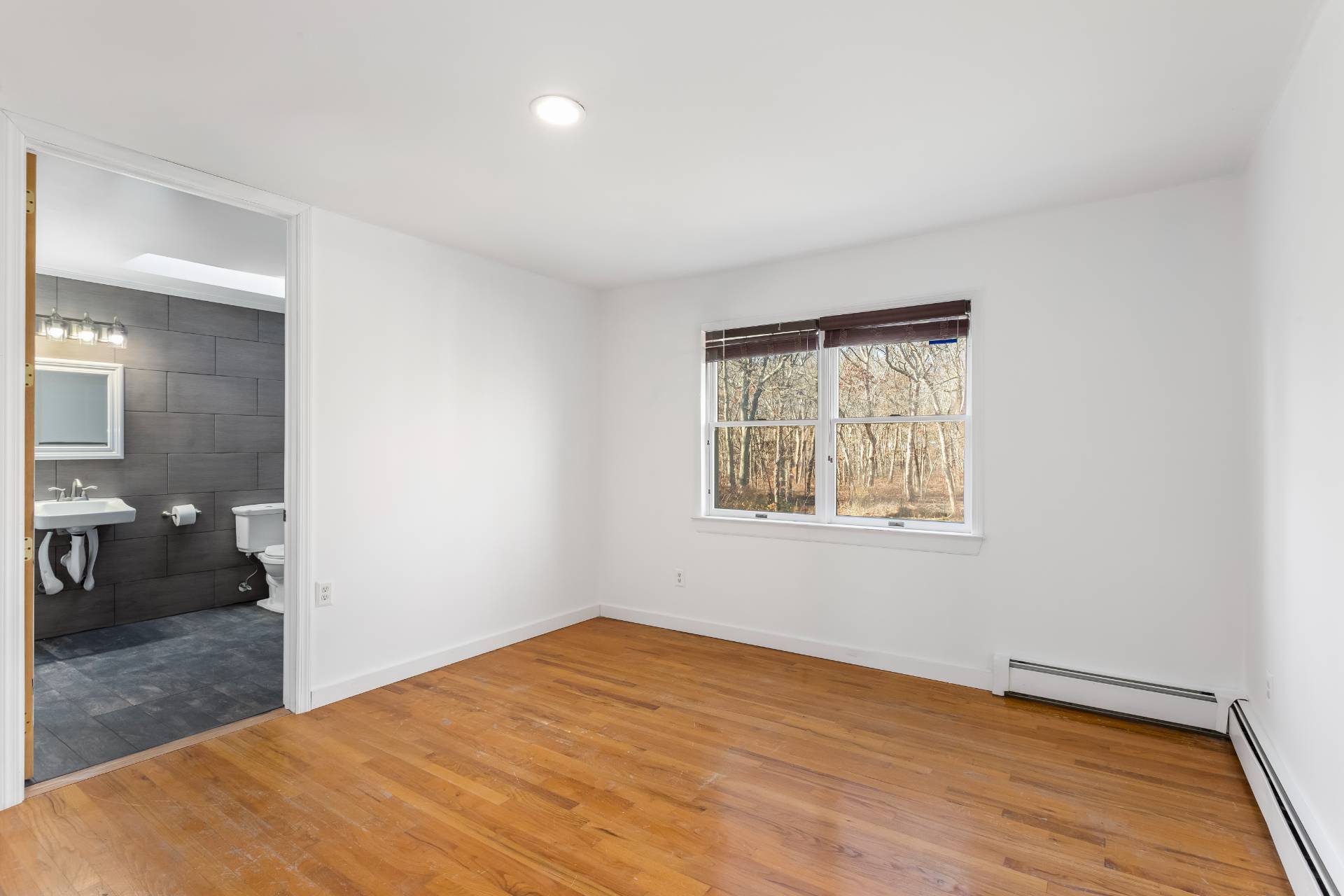 #11 photo, 45 DREW DR, Eastport , NY 11941