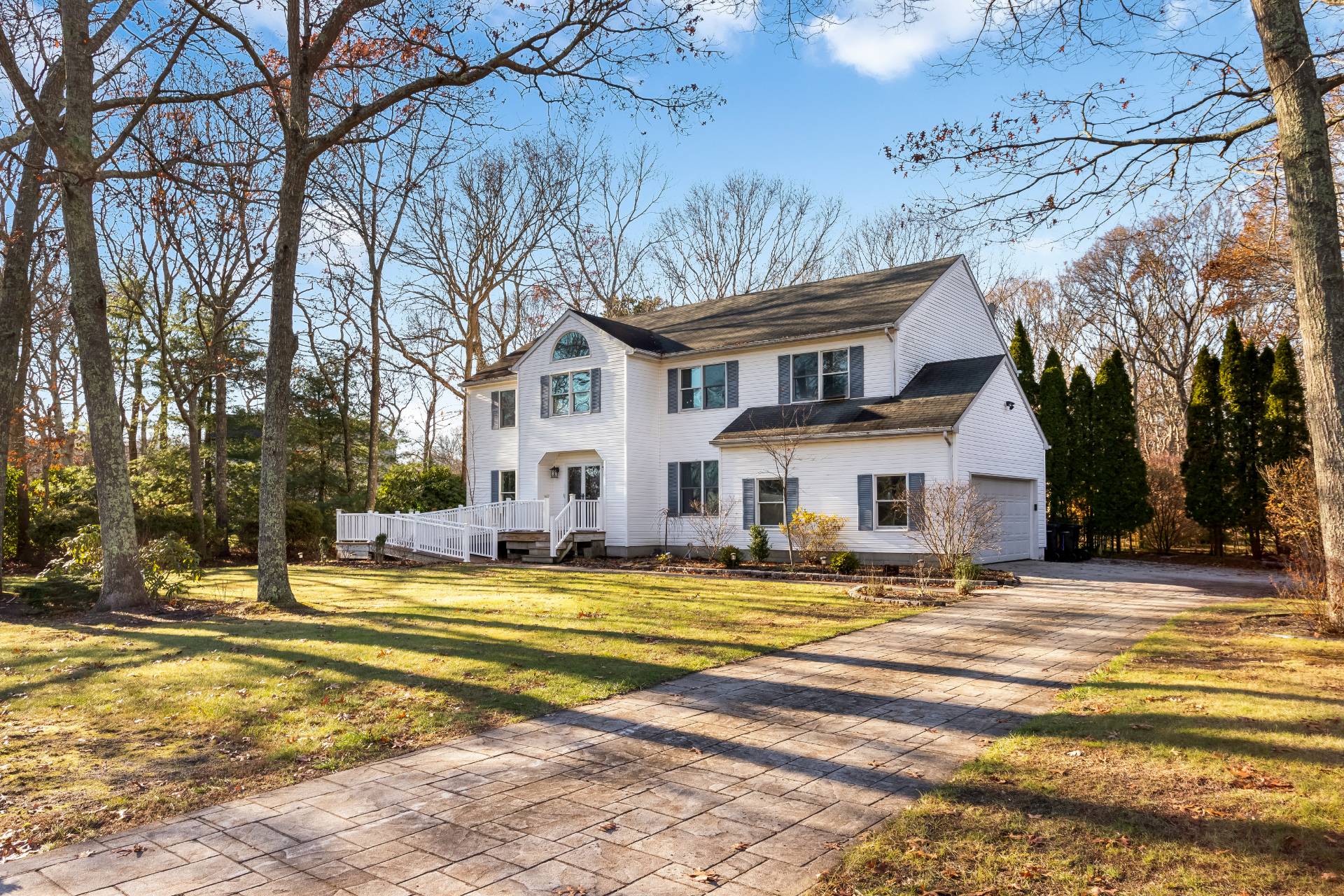 #16 photo, 45 DREW DR, Eastport , NY 11941