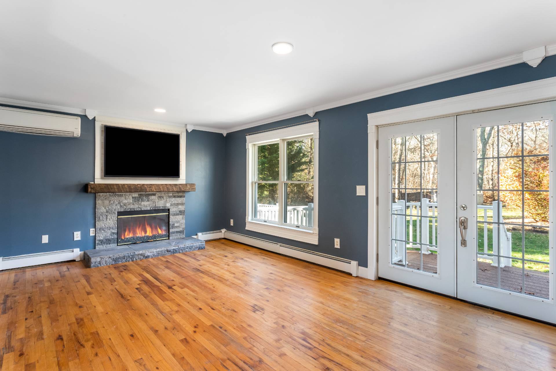 #5 photo, 45 DREW DR, Eastport , NY 11941