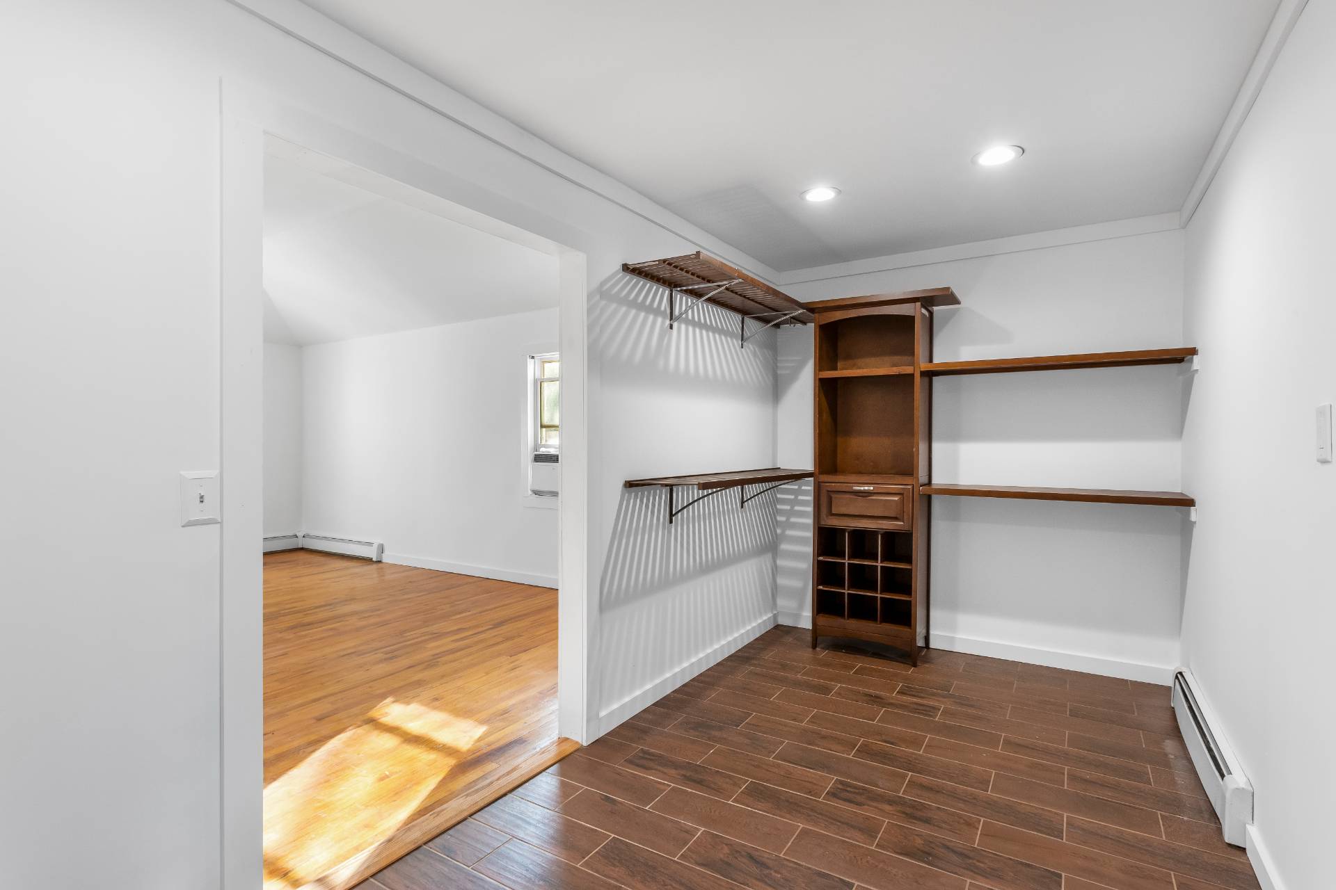 #9 photo, 45 DREW DR, Eastport , NY 11941