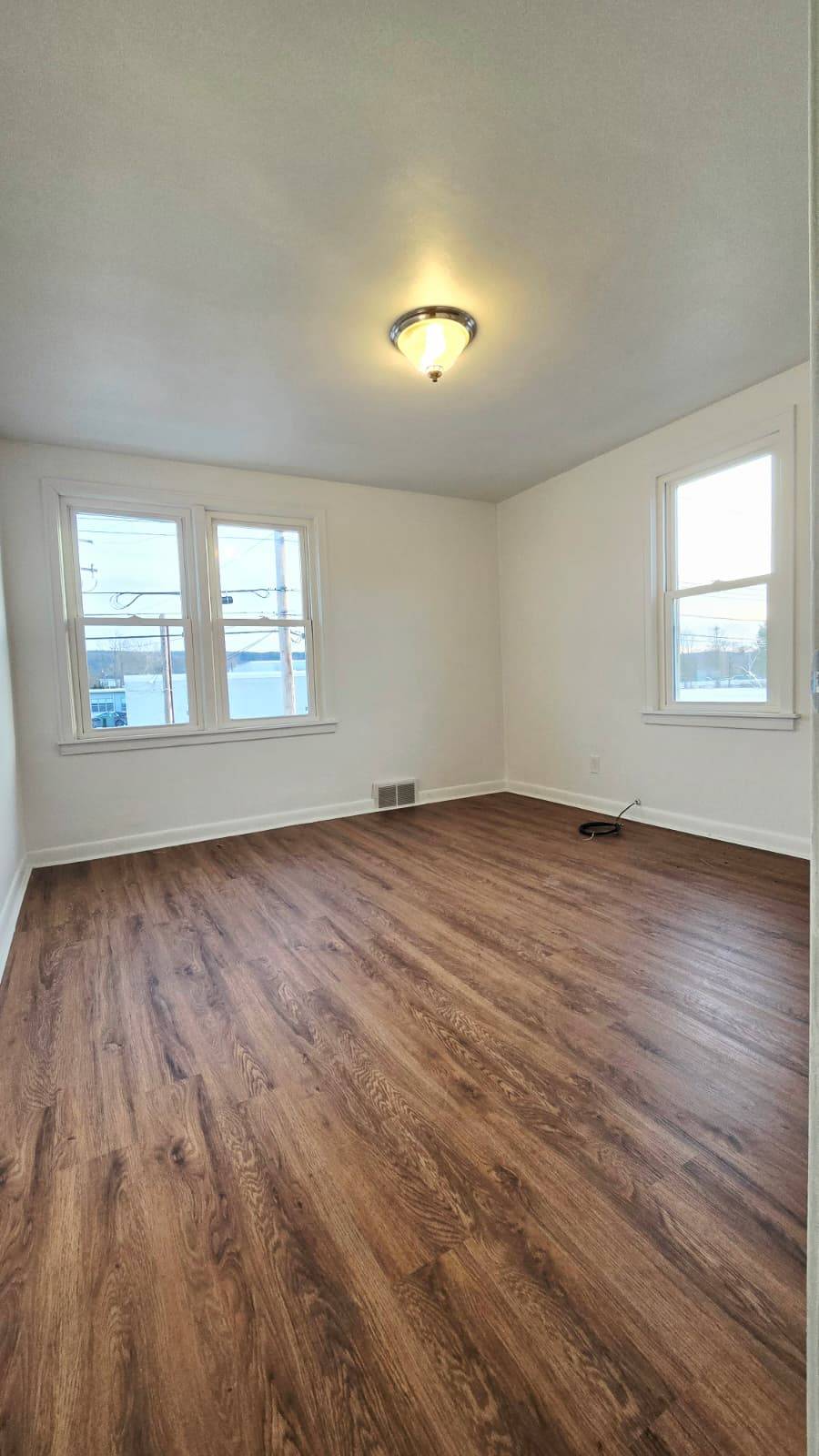 #14 photo, 725 DICKSON ST, Endicott , NY 13760