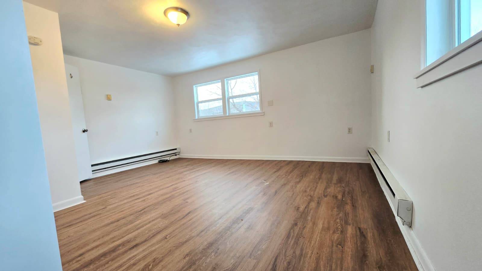 #17 photo, 725 DICKSON ST, Endicott , NY 13760