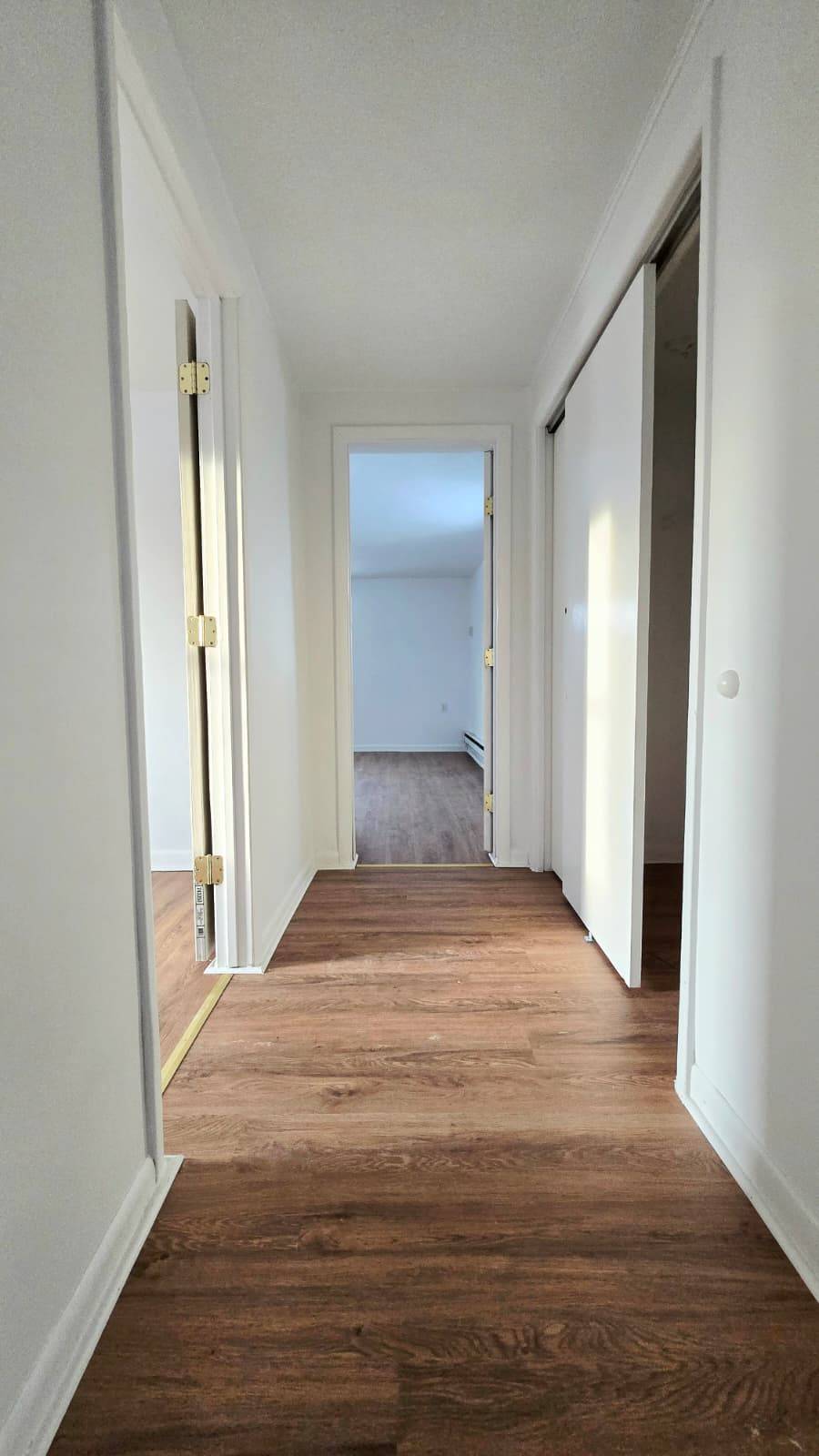 #19 photo, 725 DICKSON ST, Endicott , NY 13760