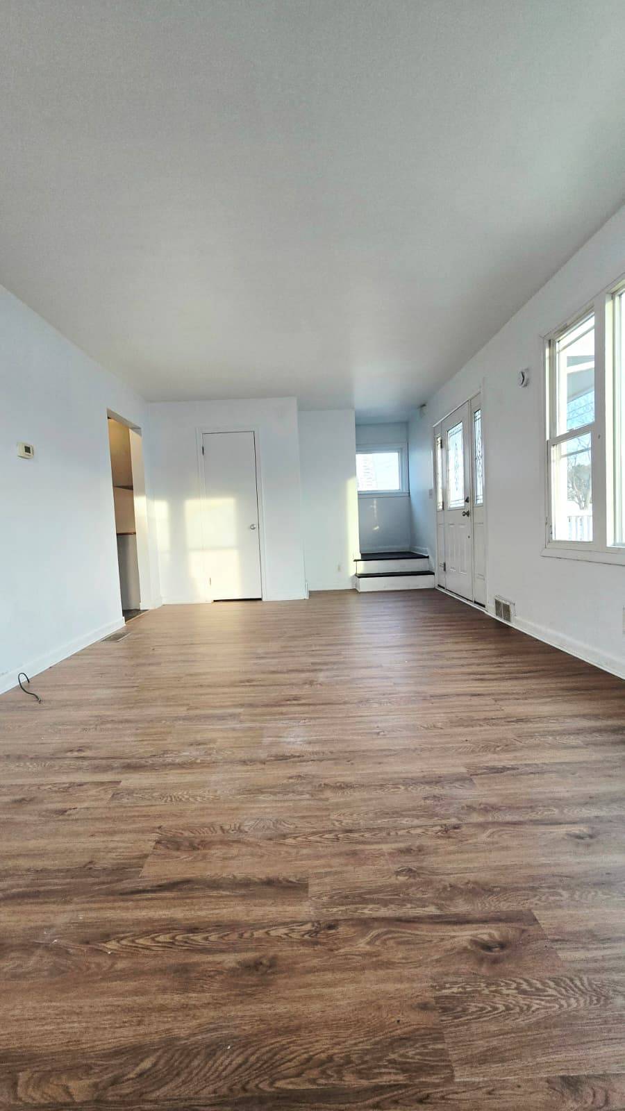 #8 photo, 725 DICKSON ST, Endicott , NY 13760